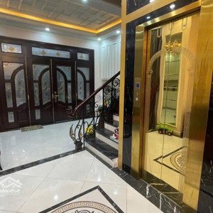 biệt thự khu vip - thang máy - mt khủng - kinh doanh đỉnh, nội thất xịn. mặt phố sầm uất 90m2 mt 7m