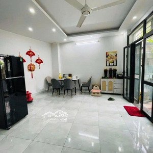 bán gấp nhà lê trọng tấn-hà đông 4 tầng x 30m2, đủ đồ, hiện đại, mặt tiền rộng, giá chỉ hơn 6 tỷ