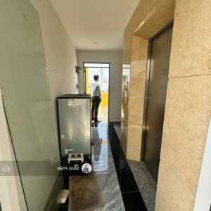 chỉ 160tr/m2 - siêu chdv nguyễn trọng tuyển, pn - dt: 5.5x22m (cn: 100m2 - 5 tầng + thang máy)