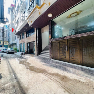 bán toà chdv cầu giấy kết hợp văn phòng 61m 9 tầng 2 mặt thoáng ô tô tránh kinh doanh đỉnh.