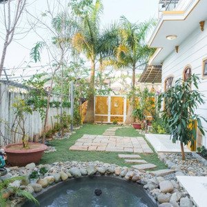 cho thuê villa sân vườn 5 phòng phường 7 đà lạt 30tr/tháng đang kinh doanh