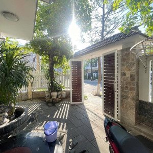 bán nhà 2 mặt tiền đường hương hải thiền sư gần chợ an hải bắc - sông hàn bến du thuyền sơn trà