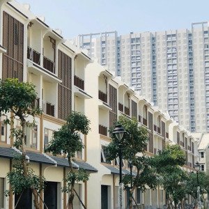 bán liền kề mặt đại lộ bình minh dự án hinode royal park. diện tích 100m2 giá 31 tỷ. lh: 0966761190