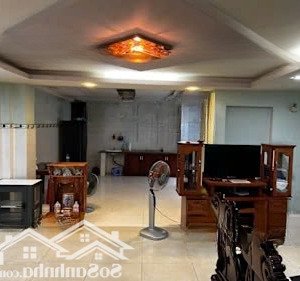 nhà rẻ đầu tư sát luỹ bán bích vườn lài,dt khủng 6x18 1 lầu hẻm xe hơi