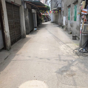 bán nhà hoài đức -vân canh diện tích 31 m -5 tầng -5 tỷ -gần ô tô - trung tâm hành chính xã