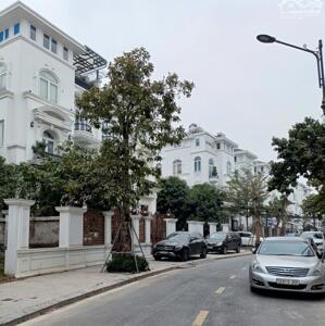Cực Hiếm, Biệt thự Louis City 205m2- 5T có hầm, vị trí đẹp, giá 56.5 tỷ