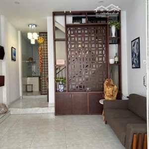 siêu phẩm nhà 2 tầng kiệt ô tô trung tâm hải châu gần mặt tiền hàn mặc tử