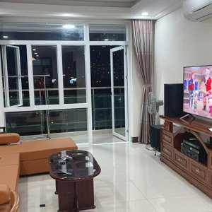 bán gấp căn góc 2pn+1, 2wc có ban công phòng khách himlamriverside, q7, đông nam view landmark81