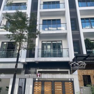 bán gấp liền kề phân lô phú diễn 100m2 ô tô tải dừng đỗ ngày đêm phù hợp ở, kinh doanh, văn phòng