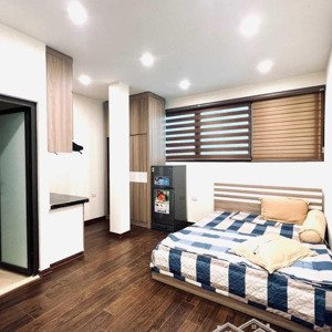 chính chủ cho thuê ccmn full nội thất tại đường cầu giấy giá chỉ 3tr9 - 30m2 - đẳng cấp châu lục