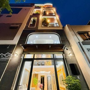 bán nhà mới 5,5 tầng thang máy full nội thất cao cấp hẻm oto giá bất ngờ