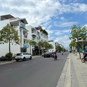 bán lô đất đường số 4 (thích quảng đức), sát tố hữu kđt hà quang 2, phước hải. giá: 110 triệu/m2