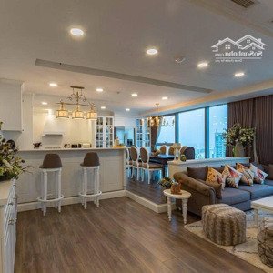 bán gấp căn hộ vinhomes đồng khởi - 160m2, 3pn nhà đẹp view nhà thờ đức bà quận 1