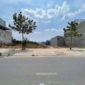 chính chủ cắt lỗ sâu lô mt 114m2 sát trục ql1a, gần sân bay lt dân cư đông đầu tư kinh doanh sổ sẵn