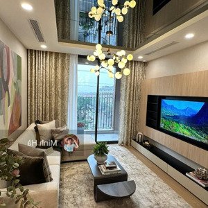 cho thuê nhà riêng tại phố nguyễn chí thanh dt 40m x 5t mỗi tầng 1 phòng khép kín full đồ giá 18tr