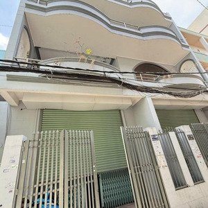 nhà nát hẻm nhựa xe hơi lũy bán bích vị trí đẹp. 60m2 nhỉnh 5 tỷ