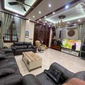 NHÀ PHÂN LÔ, MẶT TIỀN TO, VỊ TRÍ ĐẸP, NỘI THẤT XỊN, GARA Ô TÔ, KINH DOANH QUẬN CẦU GIẤY.