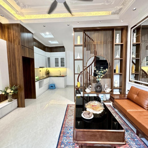 bán nhà riêng tại yên hoà, 30m2 giá hơn 7tỷ có thể ở luôn