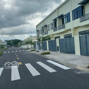 Bán Nhà 1 Trệt + 1 Lầu, Ngay Kcn Phước đông, Tây Ninh. Mt đường Nhựa, Kdc đông. Hỗ Trợ Vay 70%
