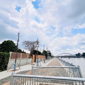 bán căn biệt thự cũ 657m2 mặt tiền đường nguyễn thành phương view sông đồng nai.