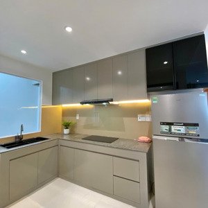 bán căn hộ ct3 vcn phước hải căn 2 phòng ngủ , dt 69,6m2 giá 2,8 tỷ