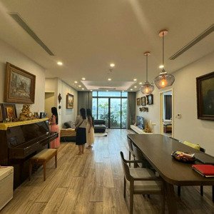 bán căn hộ 3 ngủ 150m2 chung cư sun grand thuỵ khuê. full nội thất cao cấp.