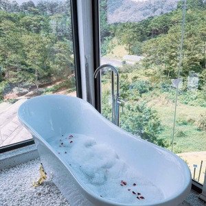 Cần Tiền Bán Gấp Căn Homestay View đẹp đường Hoàng Hoa Thám, đà Lạt, 15 Tỷ