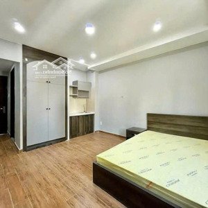 chủ cho thuê ch dịch vụ q3 sát q1 giá rẻ full nội thất mt nguyễn thị minh khai, đối diện cv tao đàn
