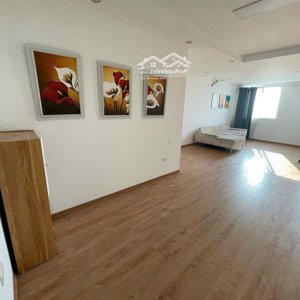 82m2 2pn căn góc 4 tỷ full nội thất, có sổ tầng 15 tòa p1 dự án euro đông trù hotline: 033.453.8810