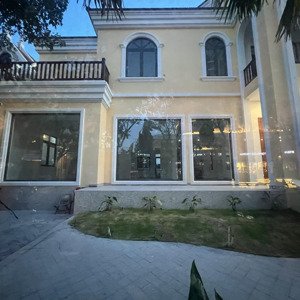 cho thuê biệt thự 600m2 giá tốt ở nguyễn văn hưởng, thảo điền, q2, hcm