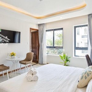 cần sang lại khách sạn 26 phòng và 5 phòng hầm, full nt, phú mỹ hưng q7