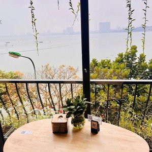 bán nhà 2 mặt phố -tây hồ - lô góc 3 thoáng -mặt hồ -kinh doanh - ô tô -40mx7 tầng giá 30 tỷ hơn