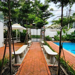 chính chủ cho thuê nhà trần văn sắc, p.thảo điền, q2 - dt 130m2, có sân vườn hồ bơi - giá 78tr/th