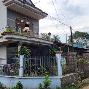 cần bán nhà mặt tiền đẹp vị trí đắc địa tại xã cây gáo đường nguyễn hoàng