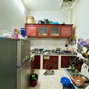 siêu phẩm 4 tầng 5 pn - ngay sát emart - quang trung - dt: 48m2.