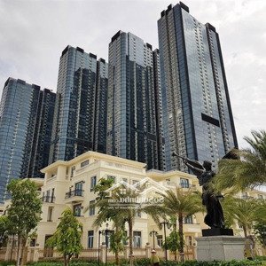 bán gấp căn hộ hạng sang vinhomes golden ba son trung tâm quận 1 giá chỉ 5tỷ5