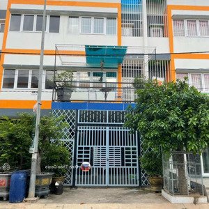 chủ kẹt tiền bán lỗ nhà phố 3 tầng hoàn thiện đẹp đối diện trường đại học việt đức bình dương