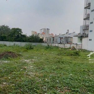 "sở hữu ngay lô đất 2 mặt tiền 2100m² tại q7 tiềm năng làm căn hộ dịch vụ, văn phòng cao cấp!"