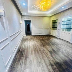 cho thuê nhà 3 tầng mới đường nguyễn văn linh, sát cầu rồng