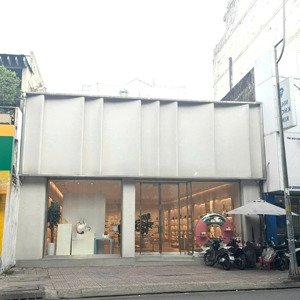 cho thuê nhà mt siêu hiếm lê văn sỹ p14 q3 10*25m ngang rất to giá chỉ 85tr/tháng