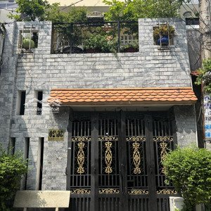 mình chính chủ kẹt tiền cần bán gấp nhà đang ở 76,5m2 giá 5ty750 thương lượng khách thiện chí