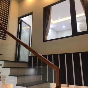 tôi cần bán lại tòa căn hộ 5 tầng mặt tiền đường hải hồ, hải châu, đà nẵng