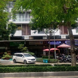 cho thuê nhà mặt tiền nguyễn thị nhung,hoàn thiện nội thất có thang máy giá 35tr tl
