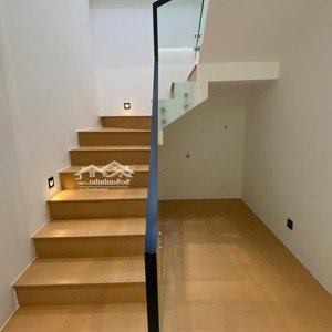 quá rẻ! nhà đẹp đường 13m khu tái định cư đất lành