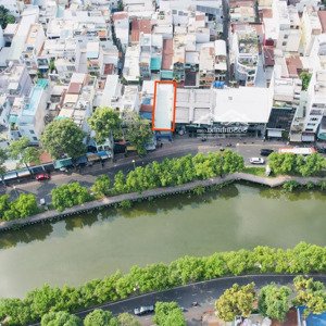 bán nhà 2 mặt tiền đường hoàng sa, tân bình. căn nhà tâm huyết của gia đình. gửi hh cho anh chị mg