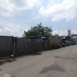 cần bán gấp nhà cấp 4 hxh 8m đường lê đức thọ - gò vấp. dt: 9.5mx40m. (dtcn 400m2) giá 15.5 tỷ tl