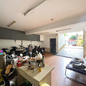 bán nhà mặt tiền nguyễn kiệm, p9 phú nhuận đang làm văn phòng công ty 6x15m 7 lầu thang máy 18 tỷ