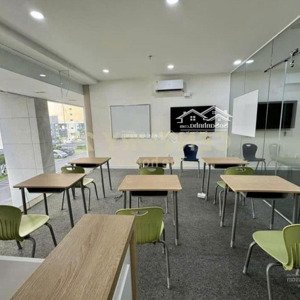 bán nhanh căn shop midtown phú mỹ hưng, trệt + lửng, 74m2 x 2, có sẵn hđt, giá 15,5 tỷ