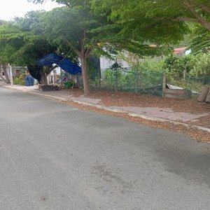 bán đất tại lương định của, 375 tỷ, 8276m2 (400m2 đất tmdv), phong thủy tốt, giá tốt