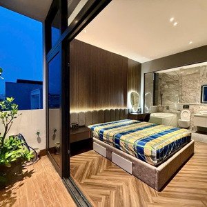 11,7 tỷ sở hữu ngay tòa nhà đẻ ra tiền thang máy khu vip hải châu